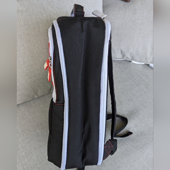 NWT Marvel/Disney Carry-On Backpack - Picture 6 of 9